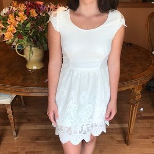 Love, Fire lace dress